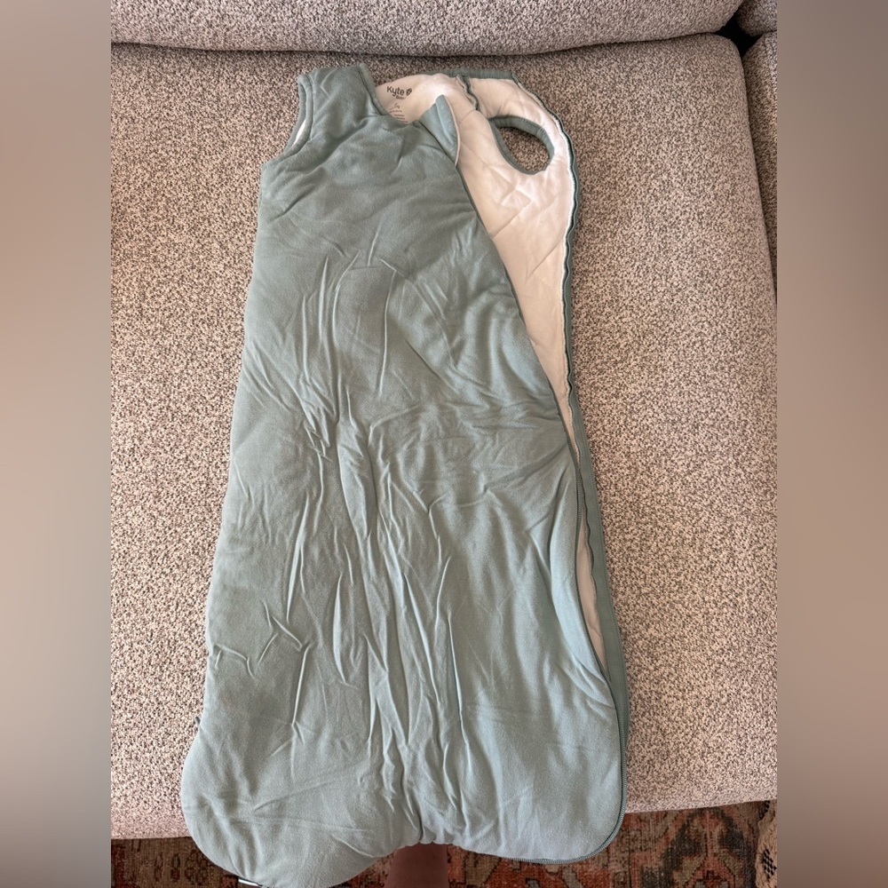 Kyte baby sleep sack. Small. 2.5 TOG